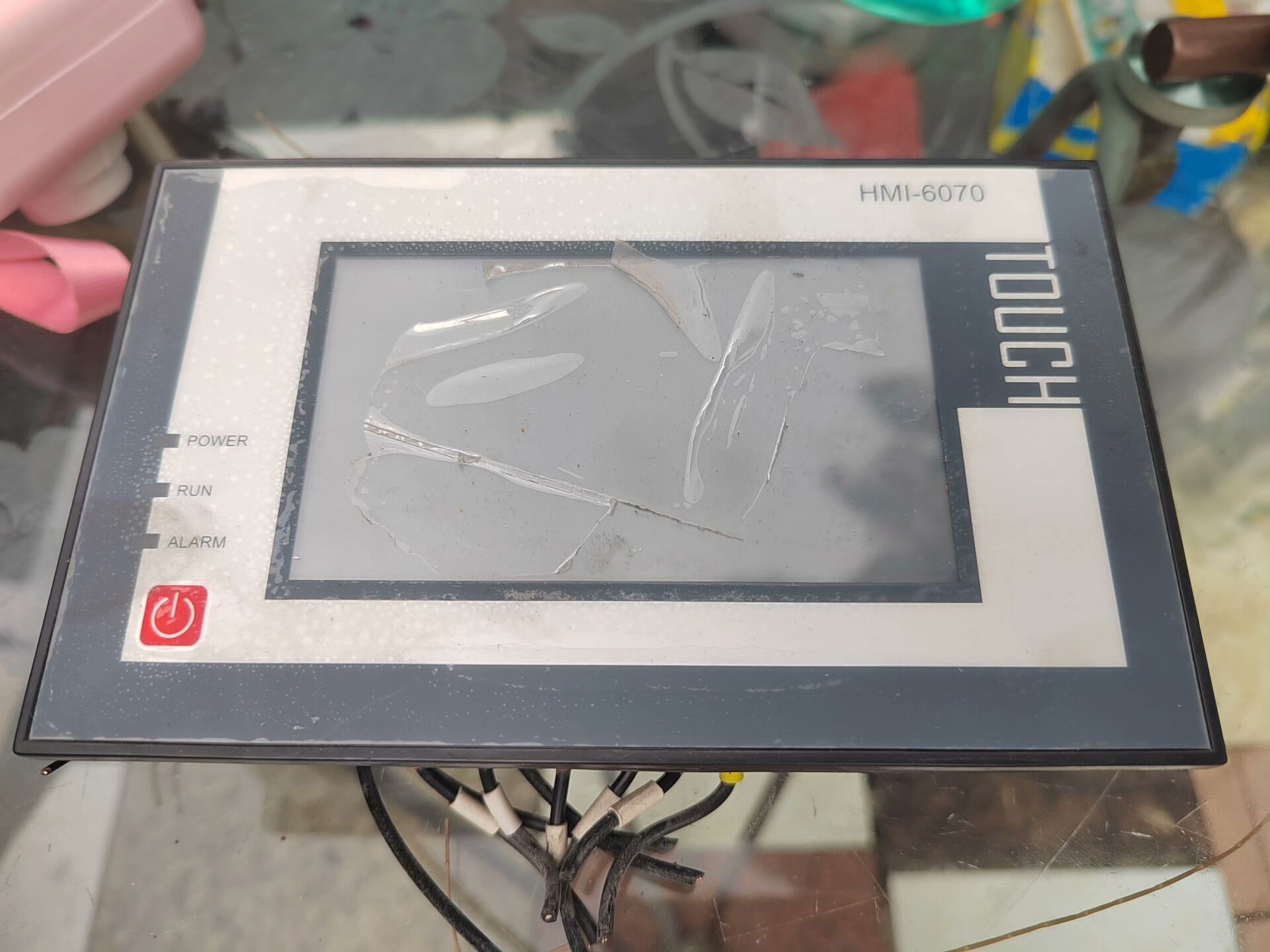 拆机众辰HMI&mdash;6070控制器屏