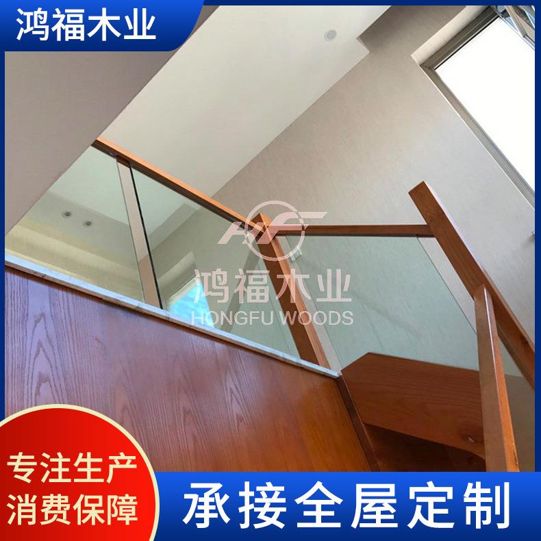 别墅内卷阁楼玻璃楼梯阁楼斜爬立柱玻璃楼梯旋转玻璃楼梯工程