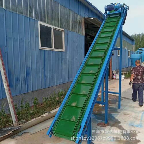 移动升降多用途皮带输送机现货裙板挡板传送带上料机多少钱一台
