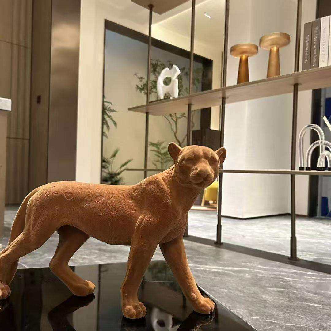 欧式创意植绒金钱豹动物摆件客厅书房酒店办公室样板房家居装饰品