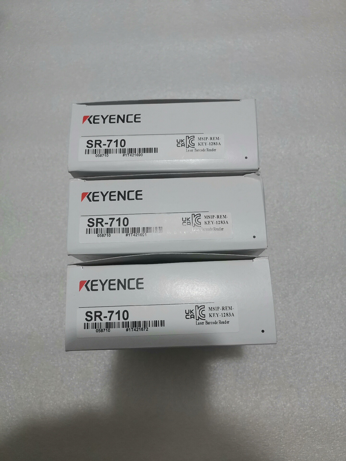 全新原装KEYENCE 基恩士 SR-710 条码读取器现货