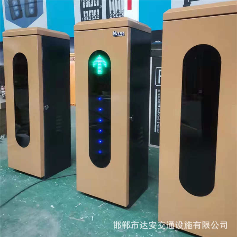 达安停车场直杆道闸机小区 自动升降杆 智能遥控道闸
