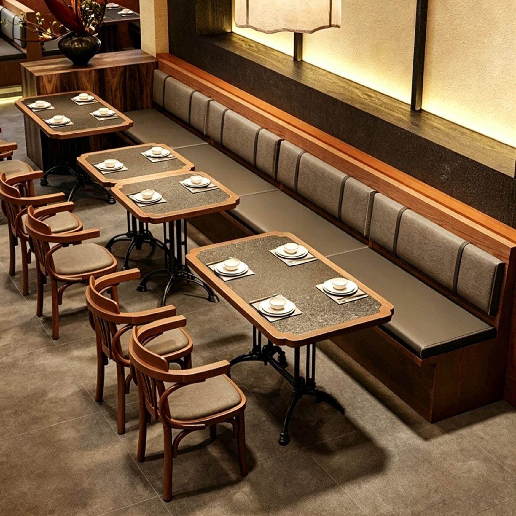 山野风饭厅靠墙卡座沙发茶楼卡座桌椅组合湘菜馆日料饭店餐饮家俱