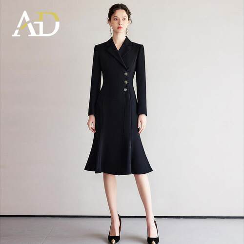 AD黑色连衣裙2025春季新款今年流行爆款超火鱼尾裙法式长袖西装裙