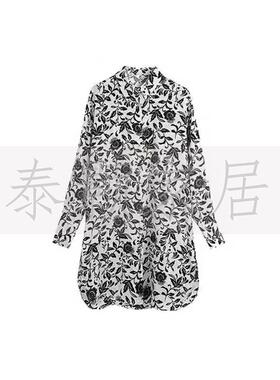 现代纳简间约衣帽摆件包包衣服礼帽首饰收盒板间衣柜装饰样品