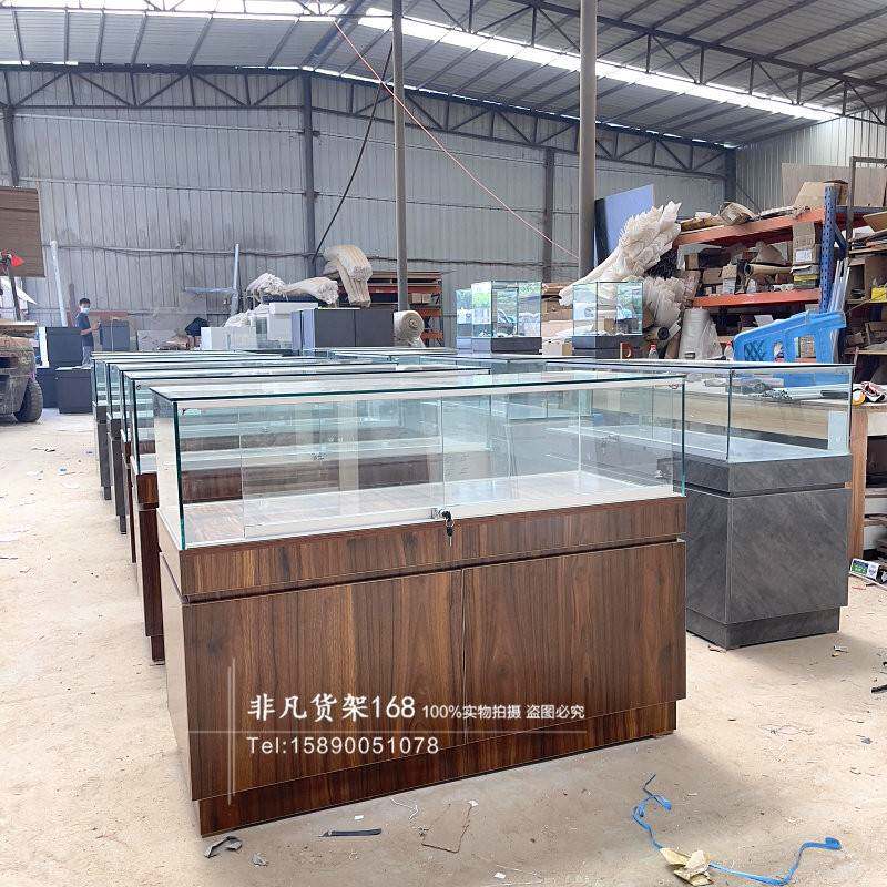 定制胡桃色木质玻璃展示柜公司产品玻璃柜台文创产品陈列展示柜