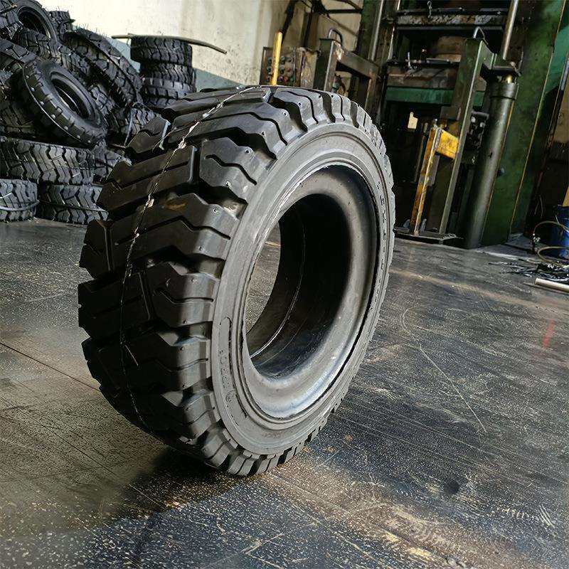 1.8-2吨充电叉车实心胎16x6-8叉车胎16x6-8蓄电池叉车后轮实心胎