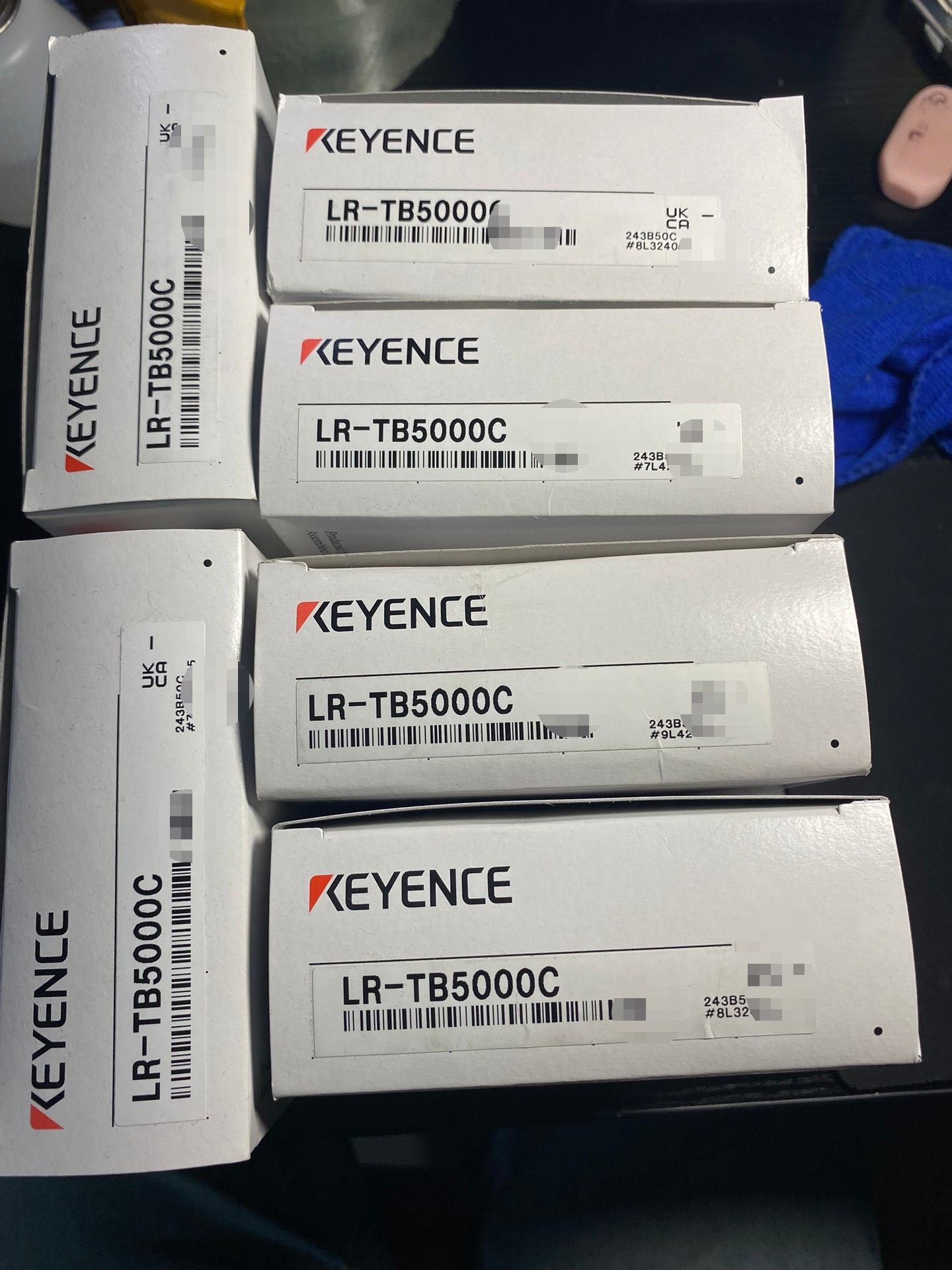 基恩士LR-TB5000C，全新正品码盒一致