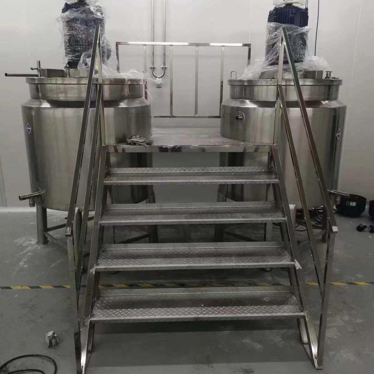 3000升不锈钢搅拌机加热液体搅拌罐胶水搅拌机大型液体搅拌机