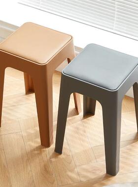 塑料凳子加厚家用餐厅特厚现代简约可叠放摞叠椅子高圆凳板凳