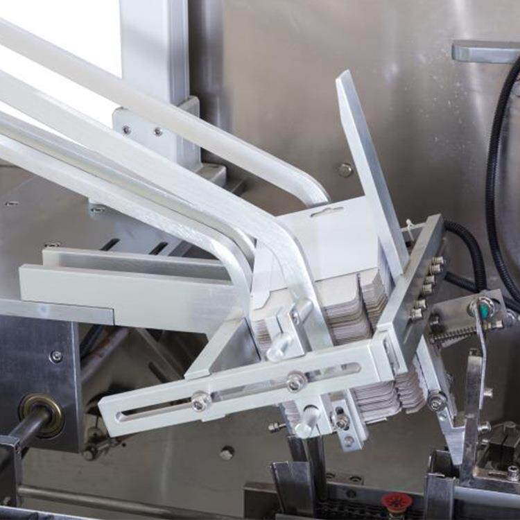 洗面奶全自动装盒机水乳精华装盒机保湿乳装盒机脱毛膏装盒机