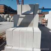 量大优惠 C砌块 厂家现货大量供应蒸压轻质自保温砂加气块