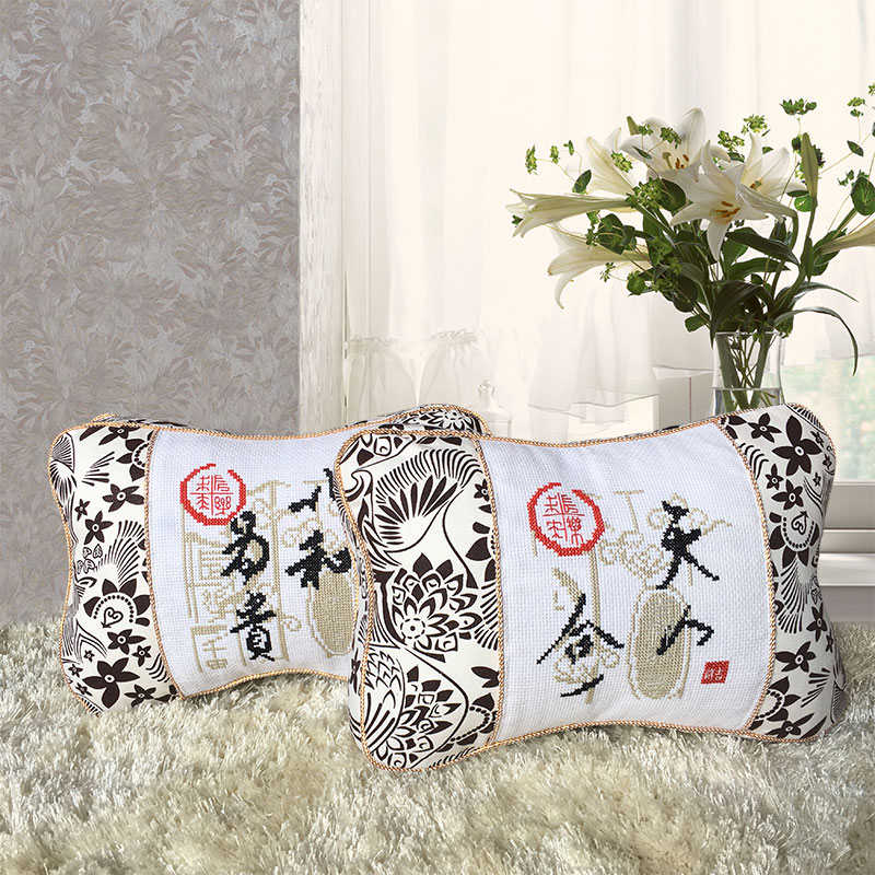 车内印花十字绣抱枕一对客厅汽车用靠枕垫护腰枕四件套枕头新
