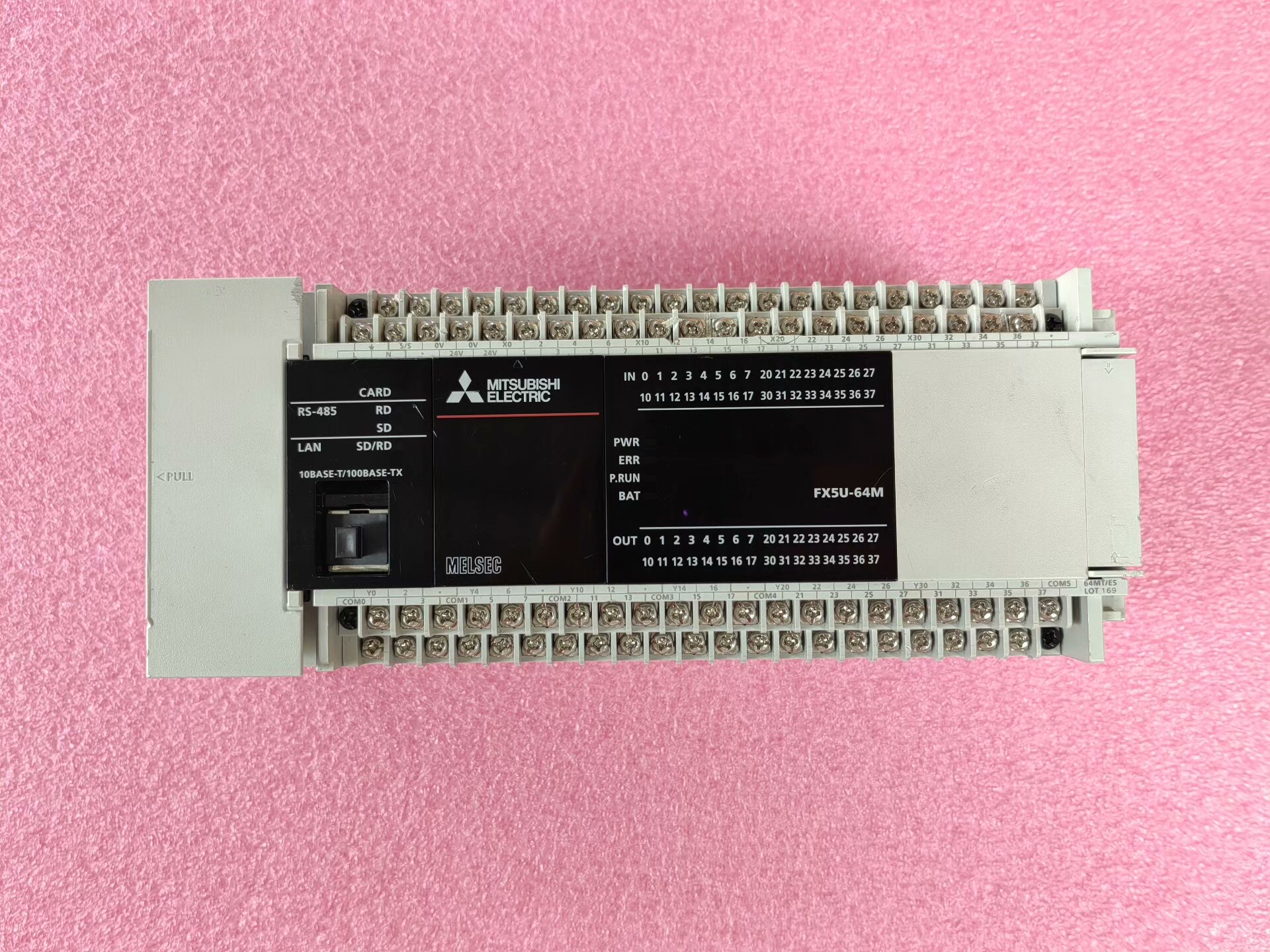 三菱PLC控制器 FX5U-64MT/ES