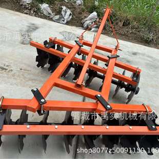 家用小型圆盘轻耙12片耙片四轮拖拉机70马力带动深耕翻土