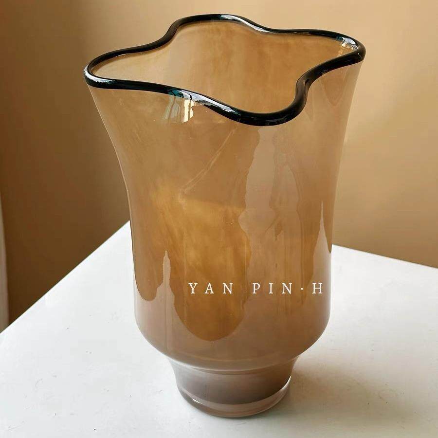 北欧棕色黑边褶皱新中式高级感琉璃花瓶玻璃玄关插花装饰摆件花器