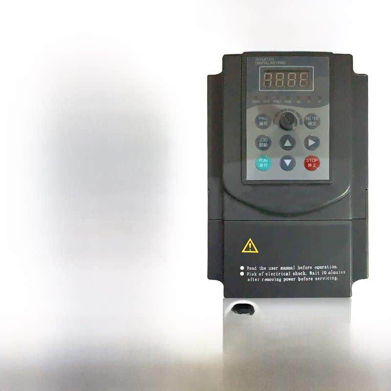 台湾变频三相380V单相220V/1.5/2.2/7.5Kw11千瓦电机水泵调速