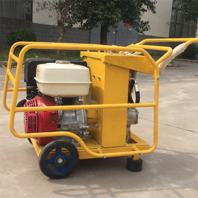 城市管网排污救援用13马力液压动力站搭配4寸液压渣浆泵操作方便