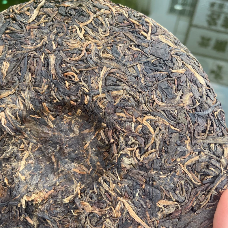 2006銷臺大益7542青餅猛海茶廠出品普洱生茶餅老茶陳茶茶葉一片 普洱茶 BUASHOP普洱老茶
