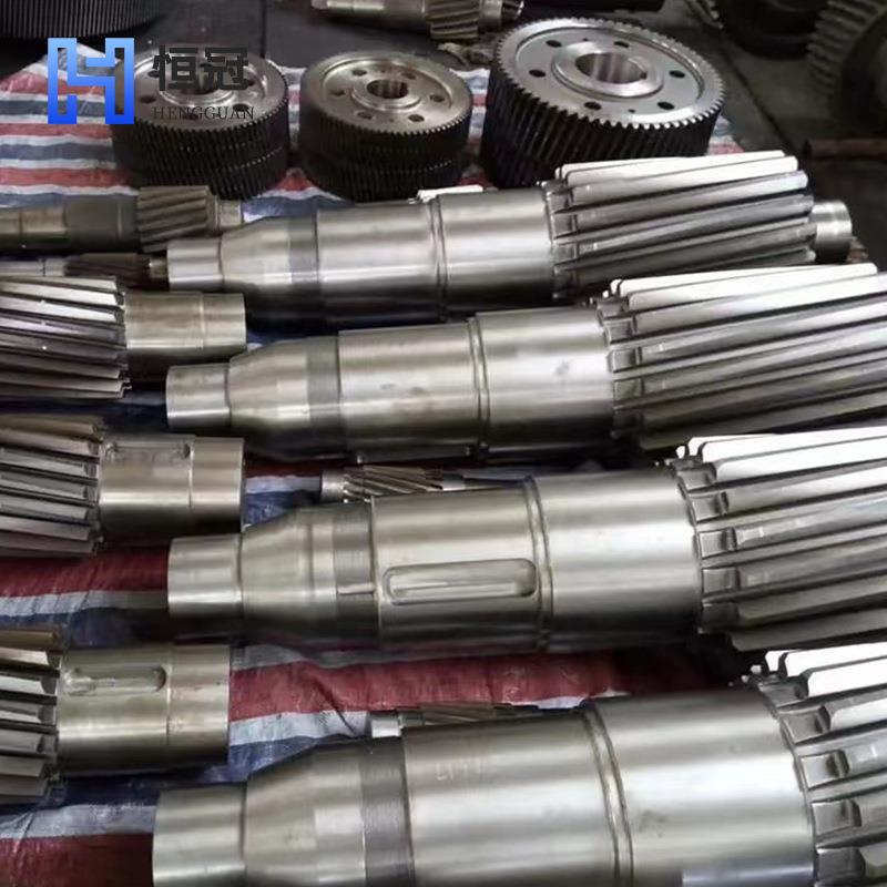 锻件托轮轴42CrMo精加工回转窑偏心传动轴转炉光轴齿轮轴非标