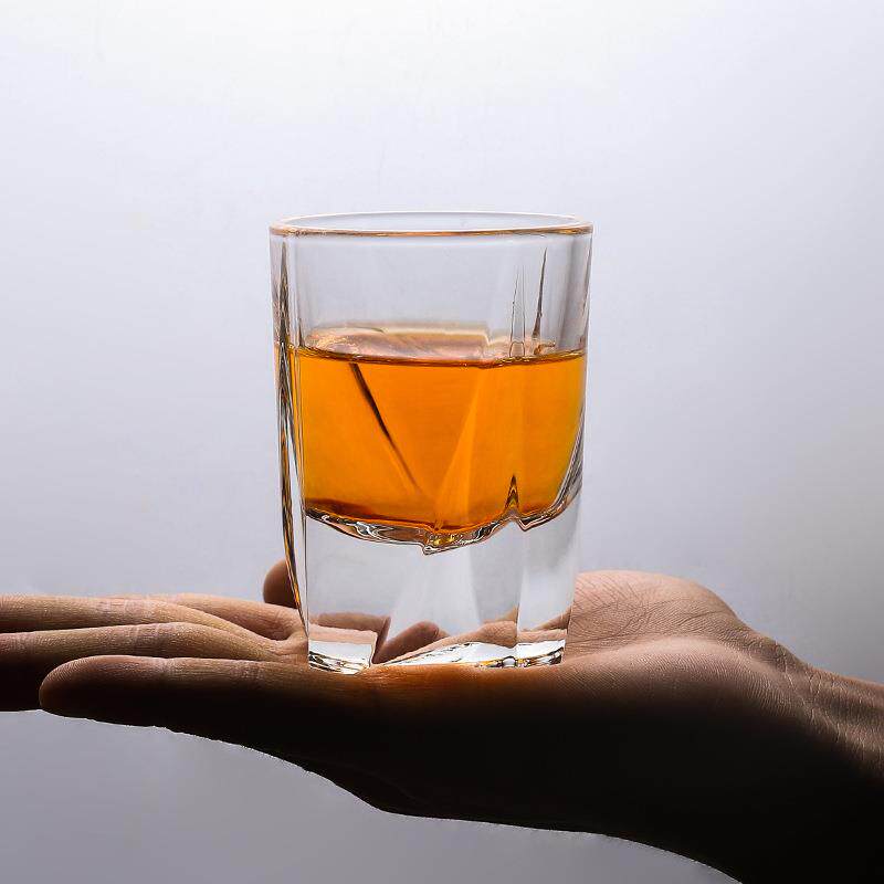 A5L钢化玻璃啤酒杯酒吧KTV八角杯加厚底圆形威士忌杯2两杯整