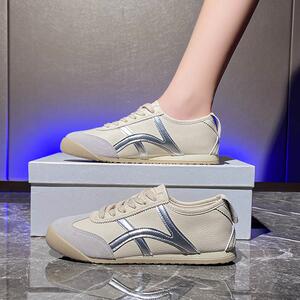 新品女鞋2026新款爆款春季休闲运动鞋百搭轻便软底小白鞋轻便德训