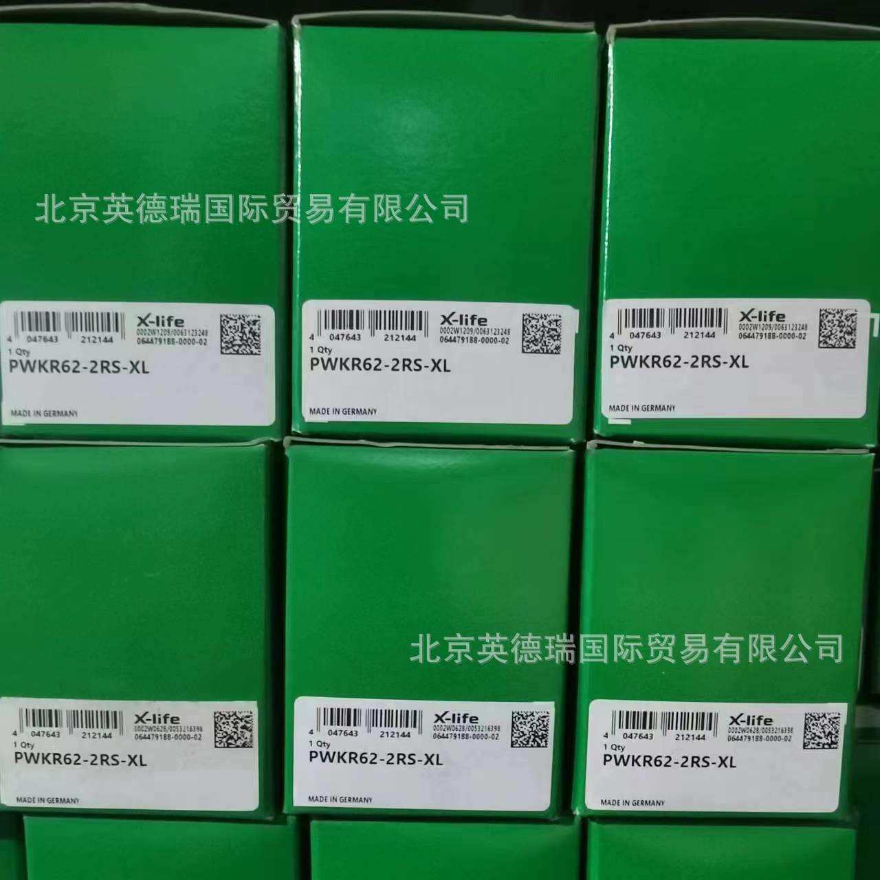 PWKR62-2RS-XL螺栓型滚轮带轴向引导满装圆柱滚子组两侧唇式密封