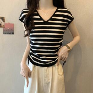 大码女装夏装飞飞袖设计感抽绳V领短袖T恤女胖mm修身显瘦宽松上衣