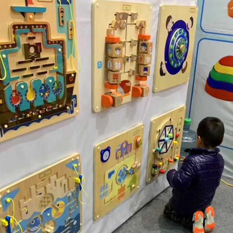 早教益智墙面玩具幼儿园走廊装饰墙上游戏儿童启蒙教学认知操作板