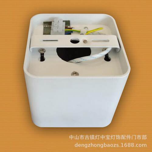 FG-新款MR16压铸天花灯 方明装MR16筒灯支架外壳 GU5.3灯杯架