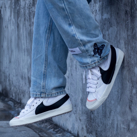 耐克Nike Blazer Mid 77解构男女高帮开拓者板鞋DD3111