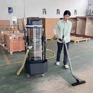 吸灰尘水泥灰吸尘机 工厂里吸粉尘专用大功率工业吸尘器大型移动式