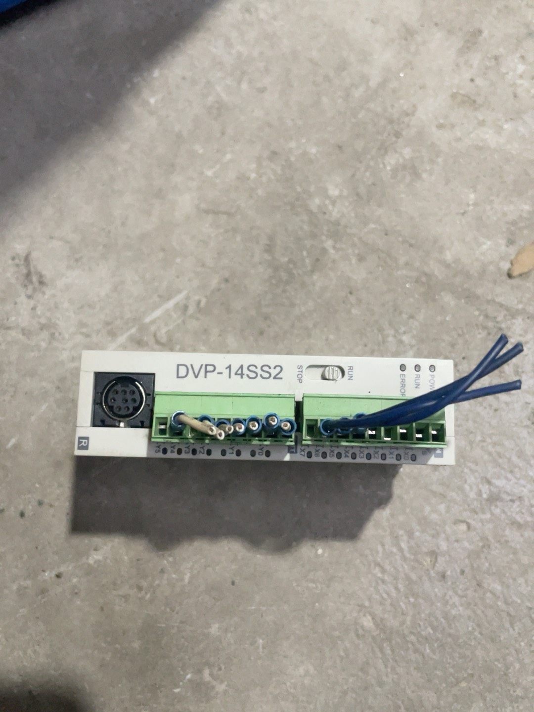 台达PLC DVP14SS211R，实物拍摄，功能包好