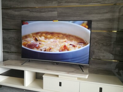 【电视外观展示】创维5t 55好还是长虹55D4P好？质感哪款更强些？