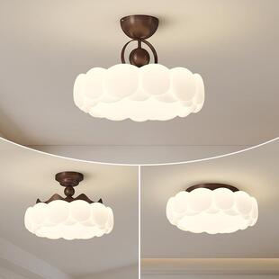 卧室灯中古风吸顶灯简约创意设计儿童房圆形护眼奶油风主卧房间灯