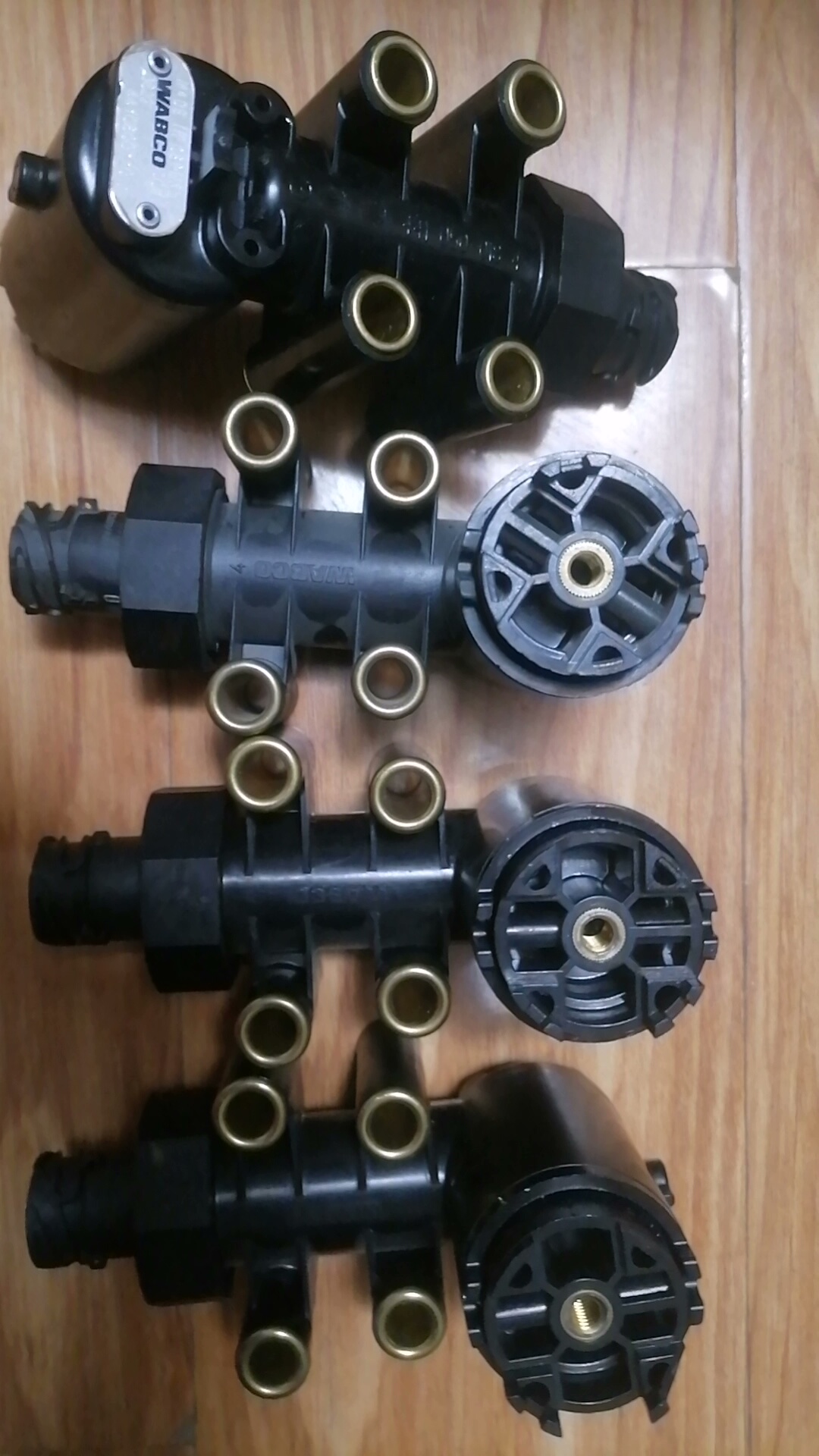 威伯科原装正品全新高度传感器4410500110