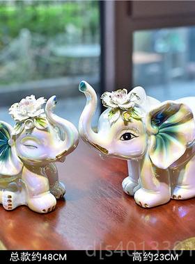 高档创意鹅陶瓷天摆件家居品客厅电婚视柜酒柜装饰品结礼物饰送新