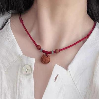 木质桃核红绳编织护身符项链女士真桃木挂件锁成人儿童宝宝平安扣