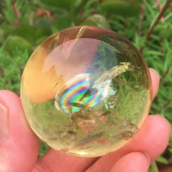 摆件能量球彩虹天然黄水晶