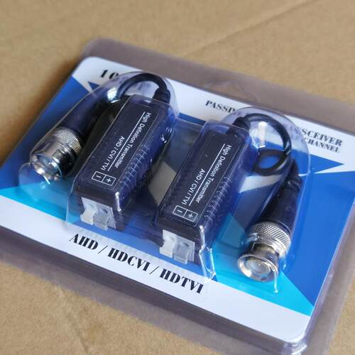 监控摄像头视频双绞线传输器bnc转接头Q9公头同轴信号高清传输器