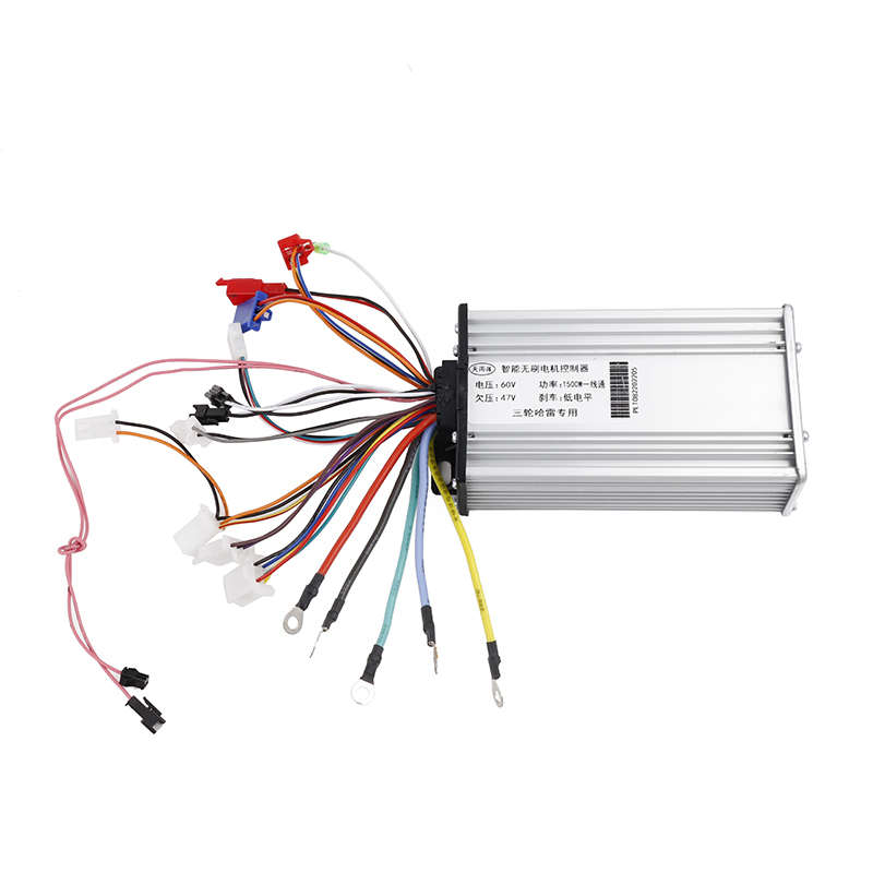 哈雷电动车带三档控制器 60V1000W2000瓦三轮车哈雷专用控制
