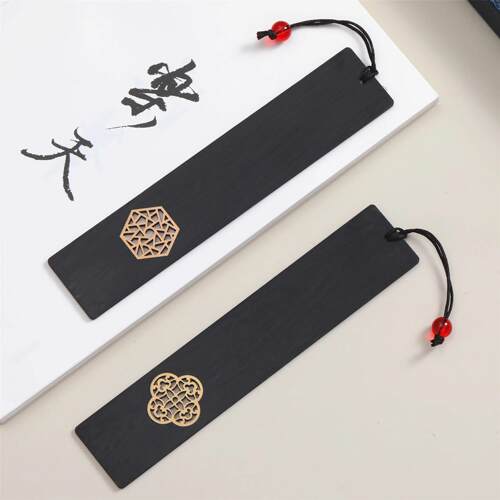 Chinese-style mahogany bookmark inlaid with window grilles w