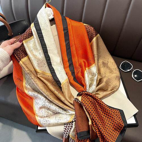 Sik Scarf Women luxury Handkerchief Brand Hijabs Bandana丝巾