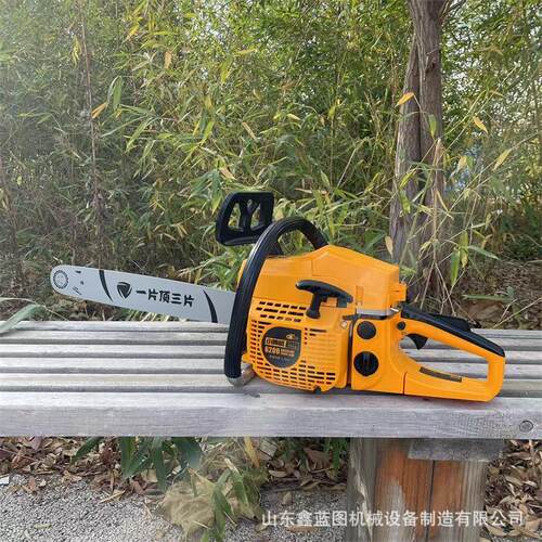 二冲四冲程大功率汽油伐木链条锯 家用小型油锯手持锯树摩托锯