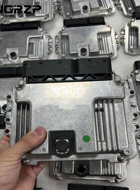 适用悦动起亚福瑞迪发动机电脑板ECU 39122-2B410 F8 MEG17.9.12