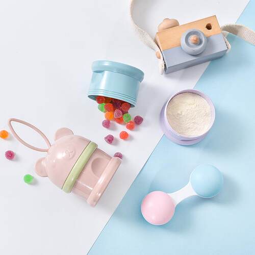 Cute Multicolored Baby Bear Portable Milk Powder Container a