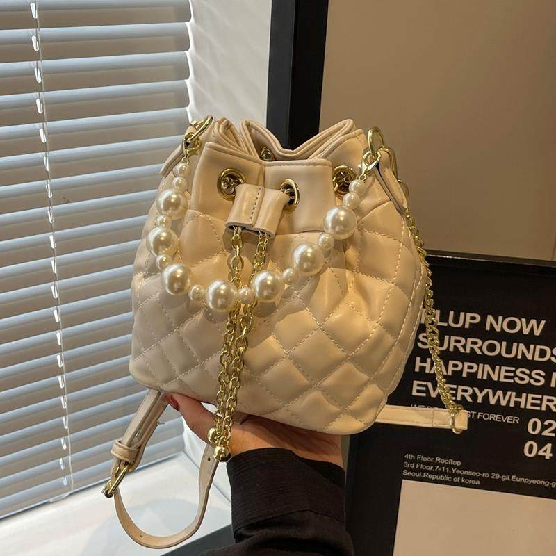 高级质感小包包女2025新款流行爆款菱格链条斜挎包珍珠手提水桶包,箱包皮具/热销女包/男包,通用款女包,淘宝优惠券,粉丝福利购,淘宝优惠卷