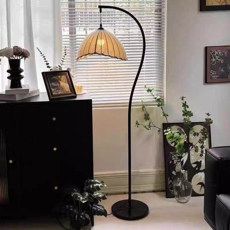 中古风置物落地灯客厅沙发旁边茶几装饰灯茶室复古卧室床头柜台灯