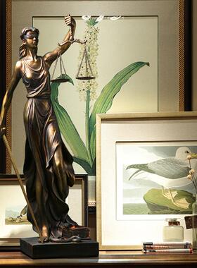 西弥斯正义女神古希腊神话人物雕塑律师办公室天平法学生复古摆件