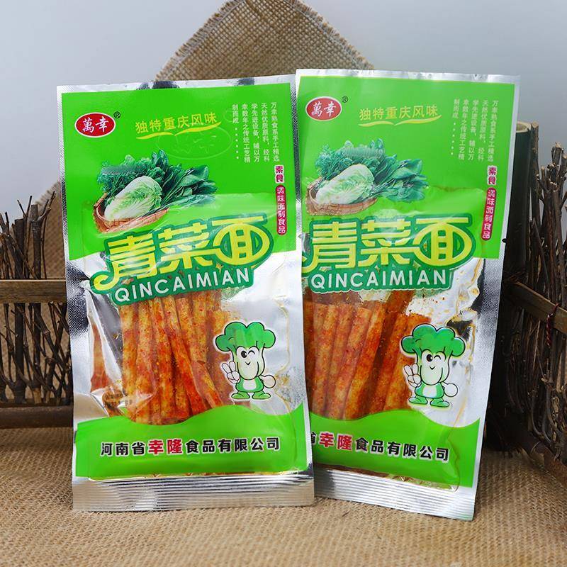 速发现货青菜面辣条袋装8090后怀旧面筋校园辣棒甜辣休闲麻辣零食